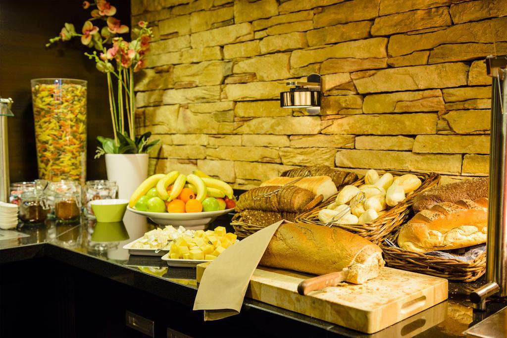 Fletcher Hotel Restaurant Carlton Нальдвийк Экстерьер фото